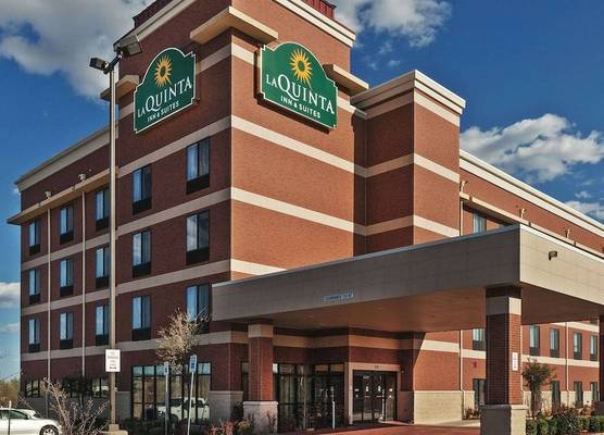 La Quinta by Wyndham Edmond 1