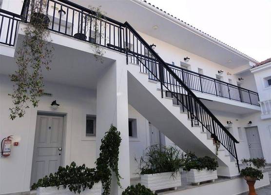 Athina 1