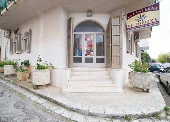 La Lanterna 1