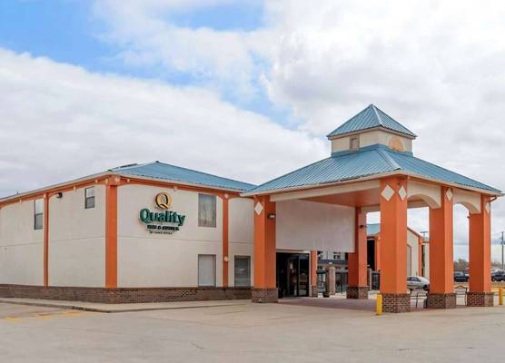 Quality Inn & Suites Decatur Priceville I-65 1