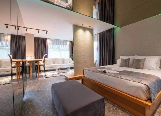 Wolf Suites 1