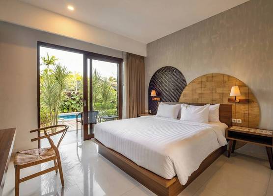 Cove Tevana 1