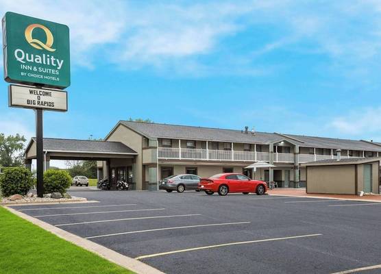 Quality Inn & Suites Big Rapids near University 1
