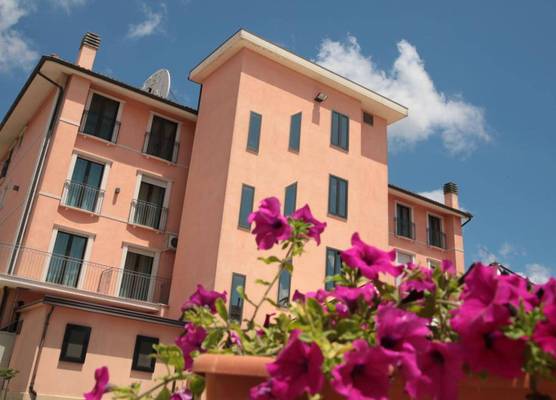 Hotel Leon - Ristorante Al Cavallino Rosso 1