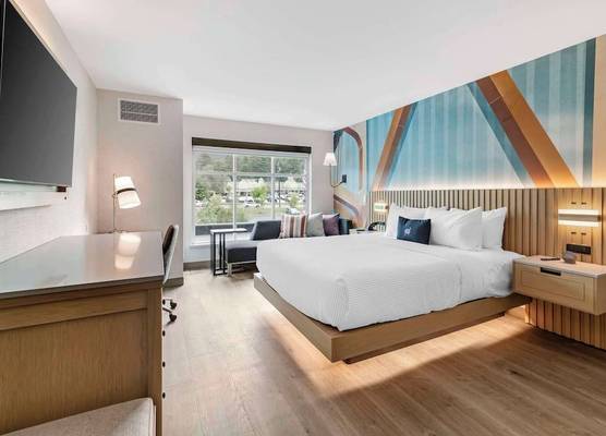 Cambria Hotel North Conway 1