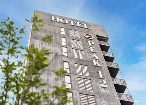 Peak 12 Hotel 1