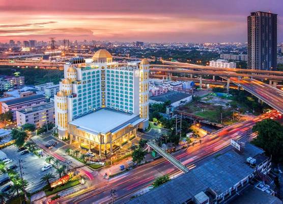 Al Meroz Bangkok 1