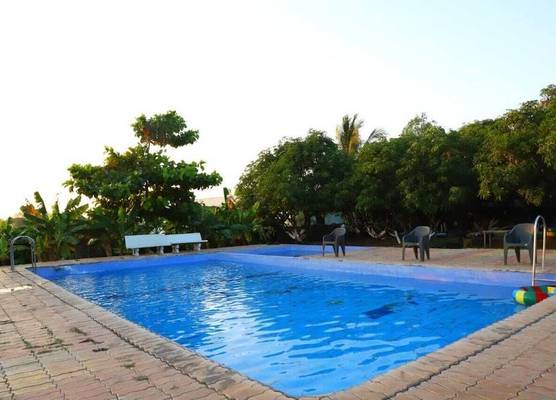 Radhe Farm (200mtr from Devaliya Park) 1