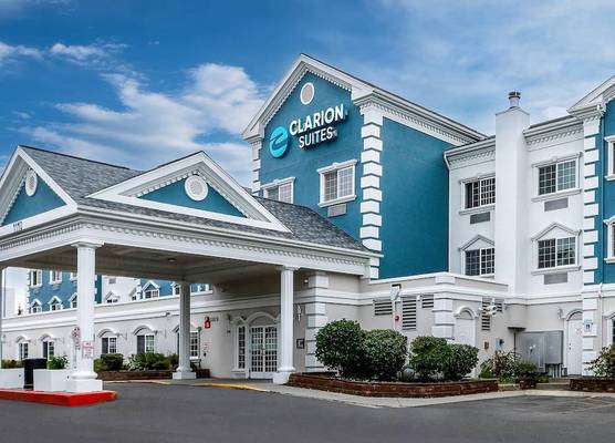 Clarion Suites Anchorage Downtown 1