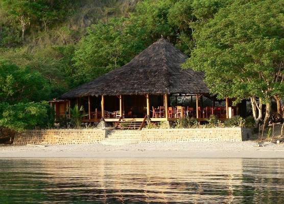 Waecicu Eden Beach Hotel 1