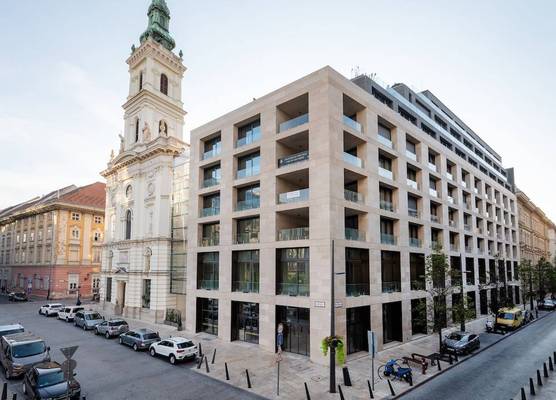 Emerald Downtown Luxury Suites by Continental Group 1