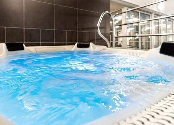 Holiday Inn MAIDSTONE - SEVENOAKS by IHG 1