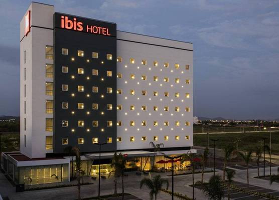 Ibis Mazatlan Marina 1