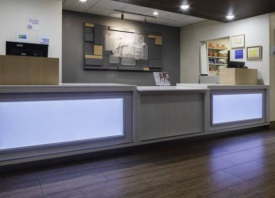 Holiday Inn Express & Suites N. MYRTLE BEACH-LITTLE RIVER by IHG 1