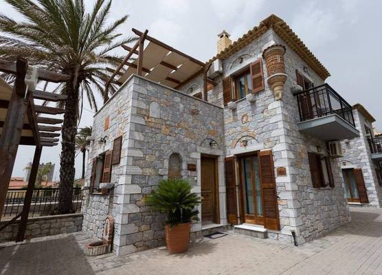 Pleiades seaside residences in Mani 1