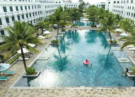 MARINA SEASIDE BOUTIQUE HOTEL 1