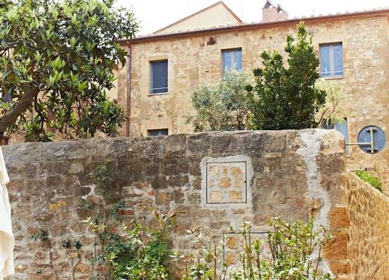 La Bandita Townhouse 1