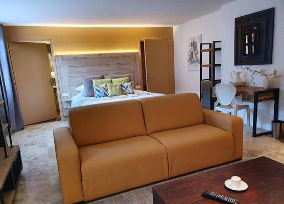 Logis L'Auberge de Larressingle 1