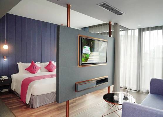 HOME Hotel 1
