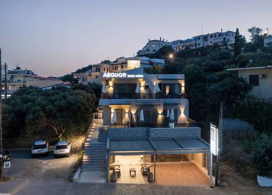 Aequor Luxury Rooms & Apartments 1