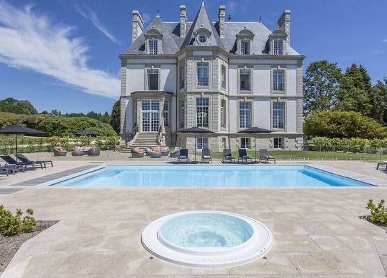 Chateau Les Garennes 1
