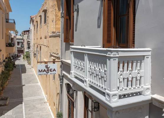 Marea Boutique Suites 1