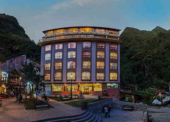 Hotel Taypikala Machupicchu 1