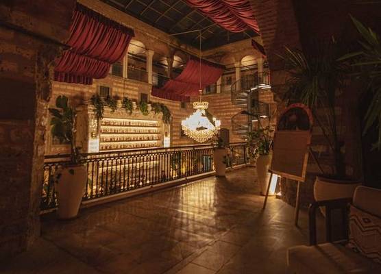 Han 1772 Hotel 1