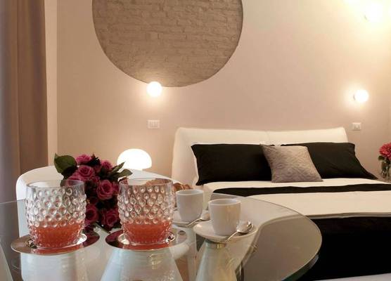 Cardilli Luxury Rooms 1