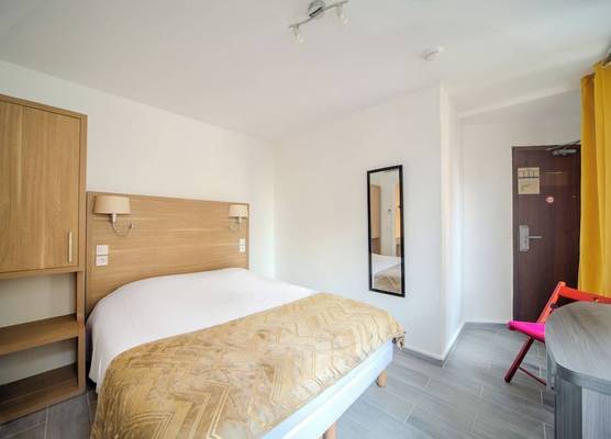 Inspire Hotel 1