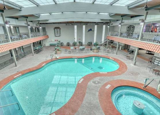 Quality Inn & Suites Green Bay Downtown 1