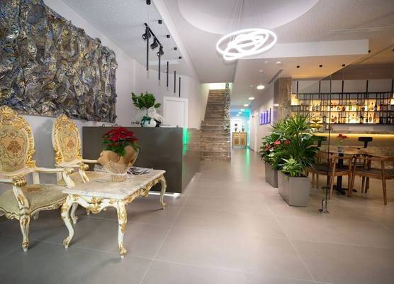 Metro Hotel Tirana 1