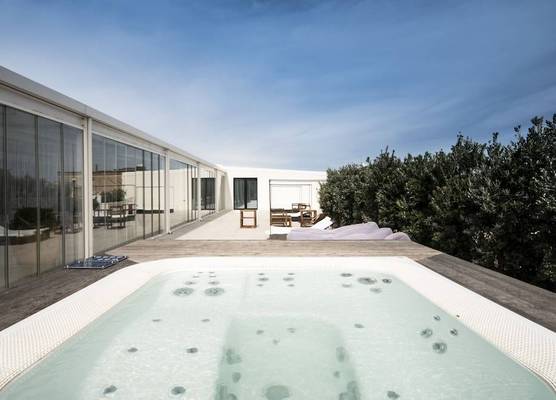 Alkamuri Posh Hotel e Spa 1