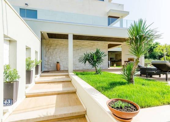 Villa Dolores Apartments 1