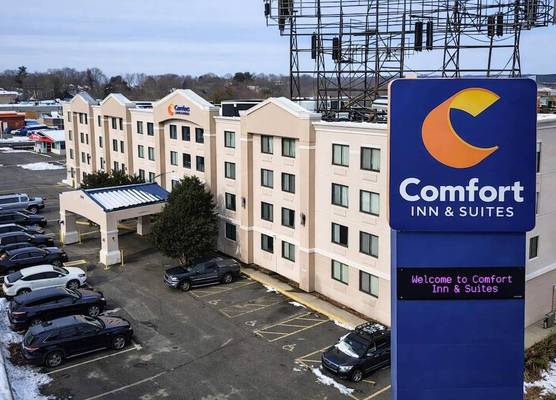Comfort Inn & Suites Meriden East 1