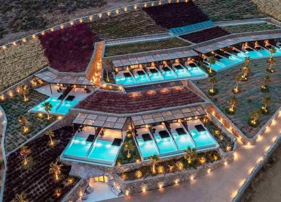 Ftelia Black Villas 1