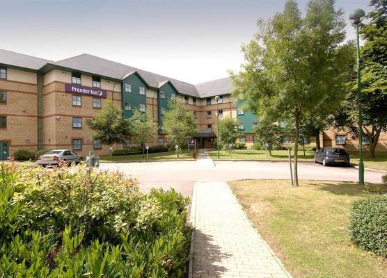 Premier Inn Luton - Airport 1