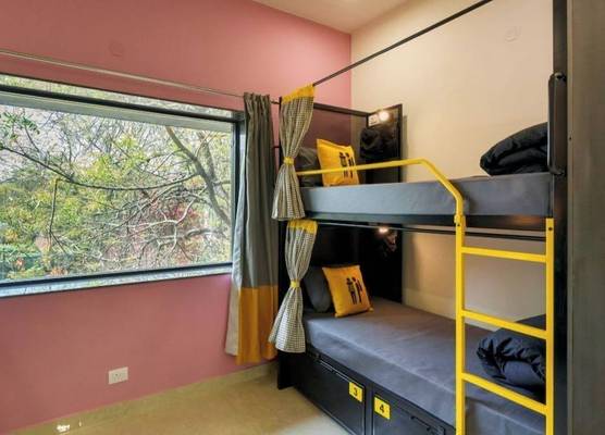 The Hosteller Jaipur, MI Road 1