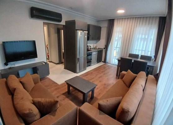 The U HOMES APART 1