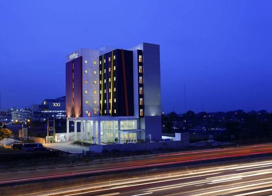 Amaris Hotel Bekasi Barat 1