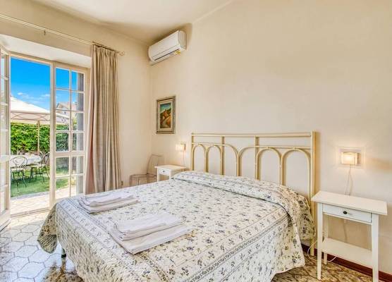 Casa Lidia 900m From Sea With Private Garden 1