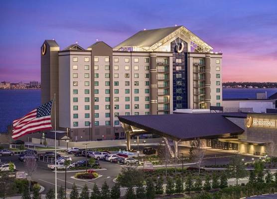 Horseshoe Lake Charles Hotel & Casino - A Caesars Rewards Destination 1