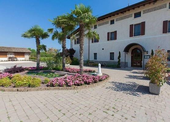 Hotel Alla Corte dei Bicchi 1