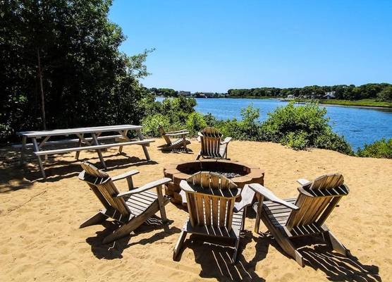 The Cove at Yarmouth by Westgate Resorts 1