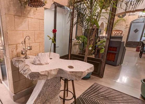 Lulu Boutique Hotel 1