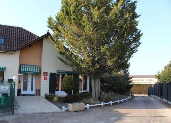 Villa Hotel 1