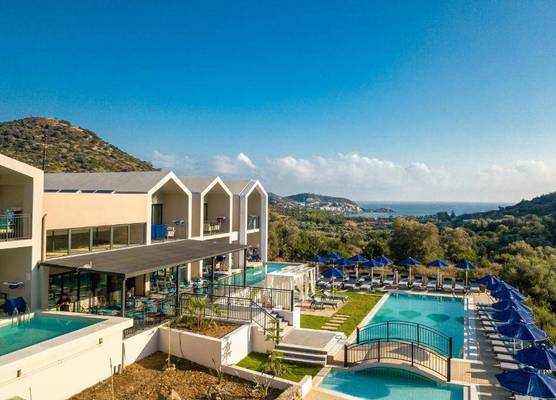 T Hotel Premium Suites 1