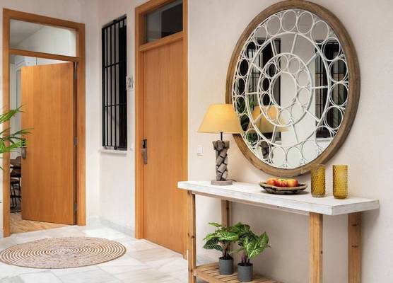 MH Apartments Central Sevilla 1