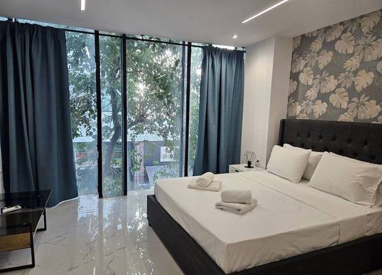 Nikis 20 Suites 1
