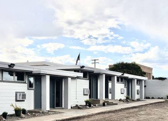 Blue Sage Inn & Suites 1